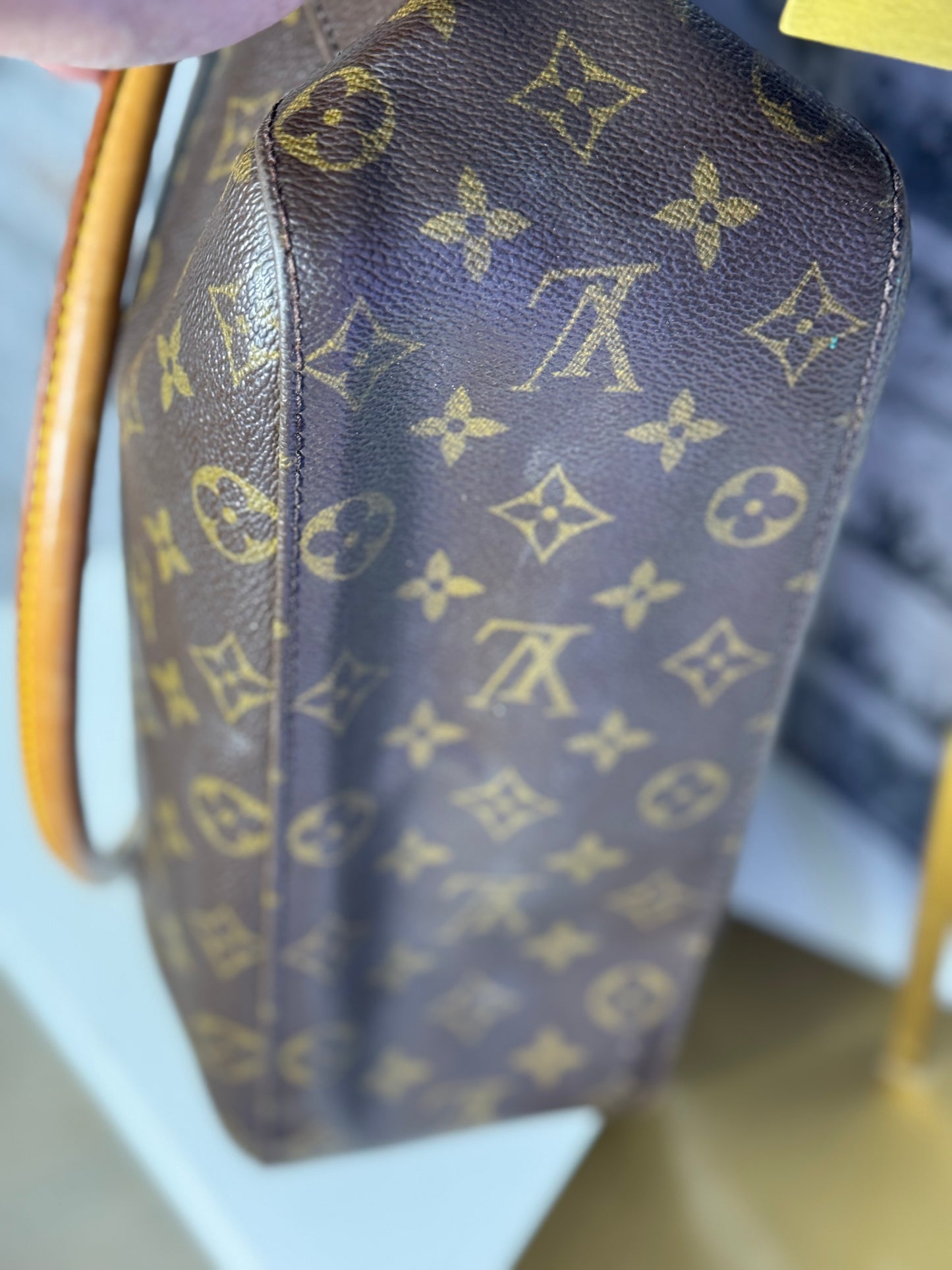 Louis Vuitton Looping GM