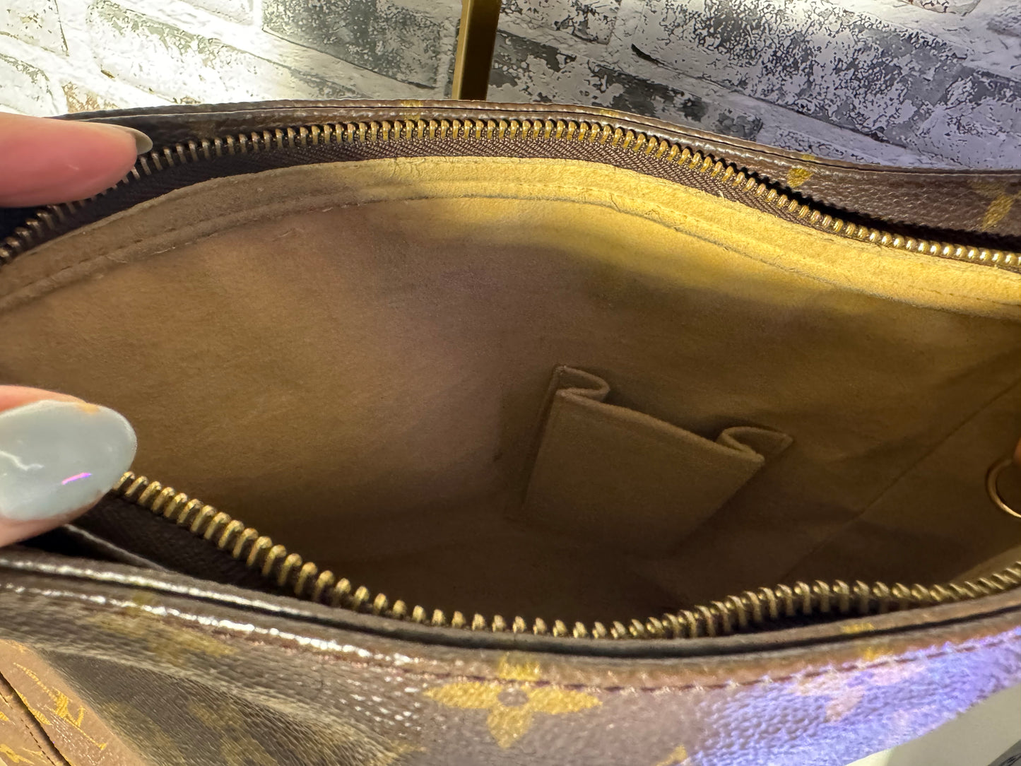 Louis Vuitton Looping GM