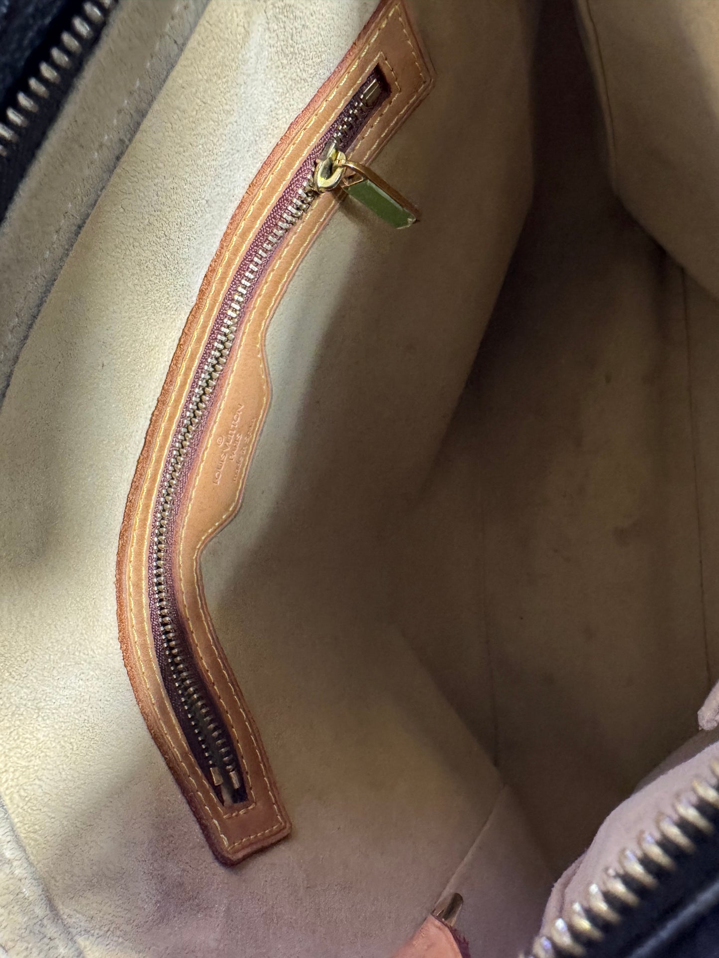 Louis Vuitton Looping GM