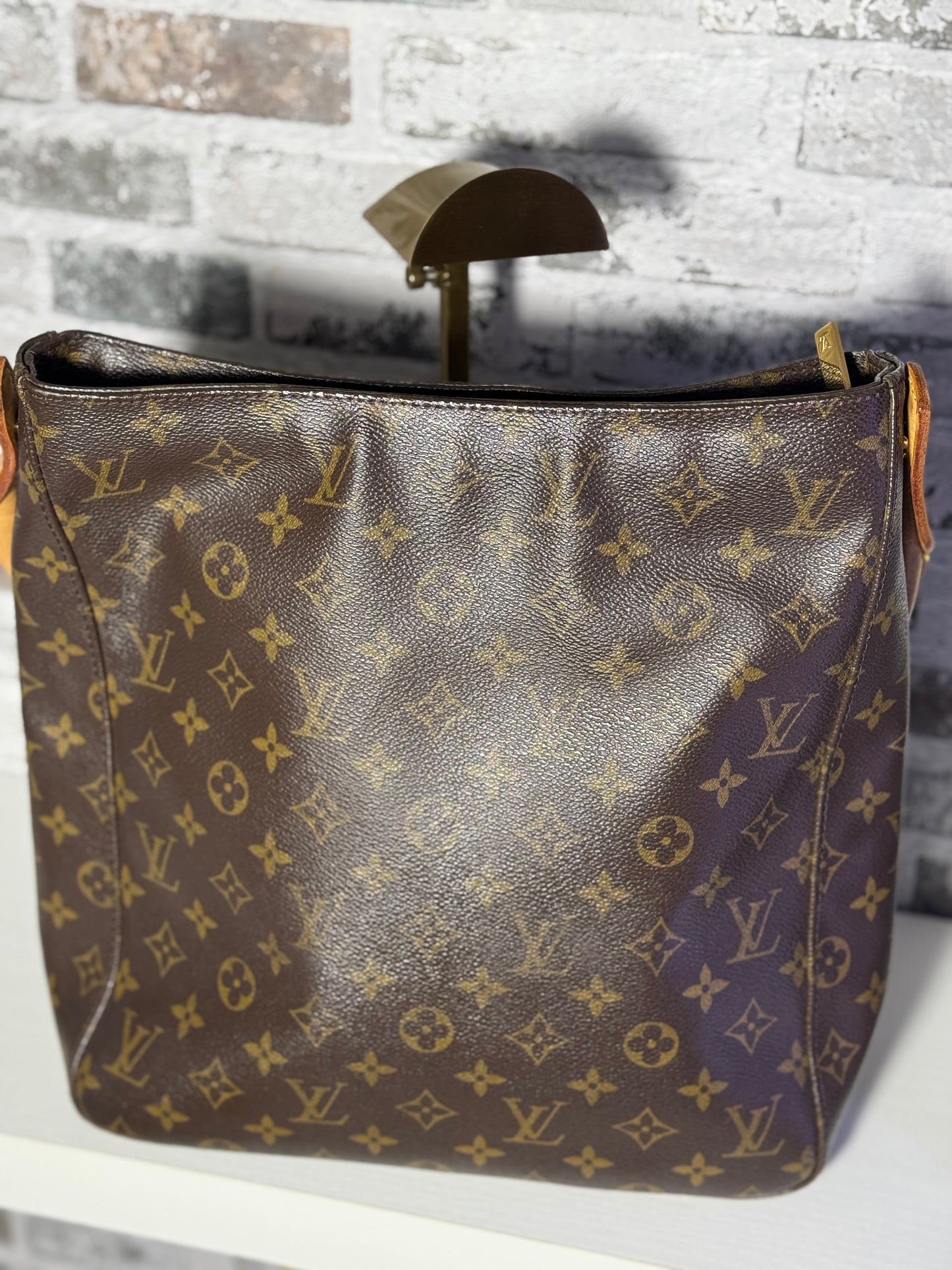 Louis Vuitton Looping GM