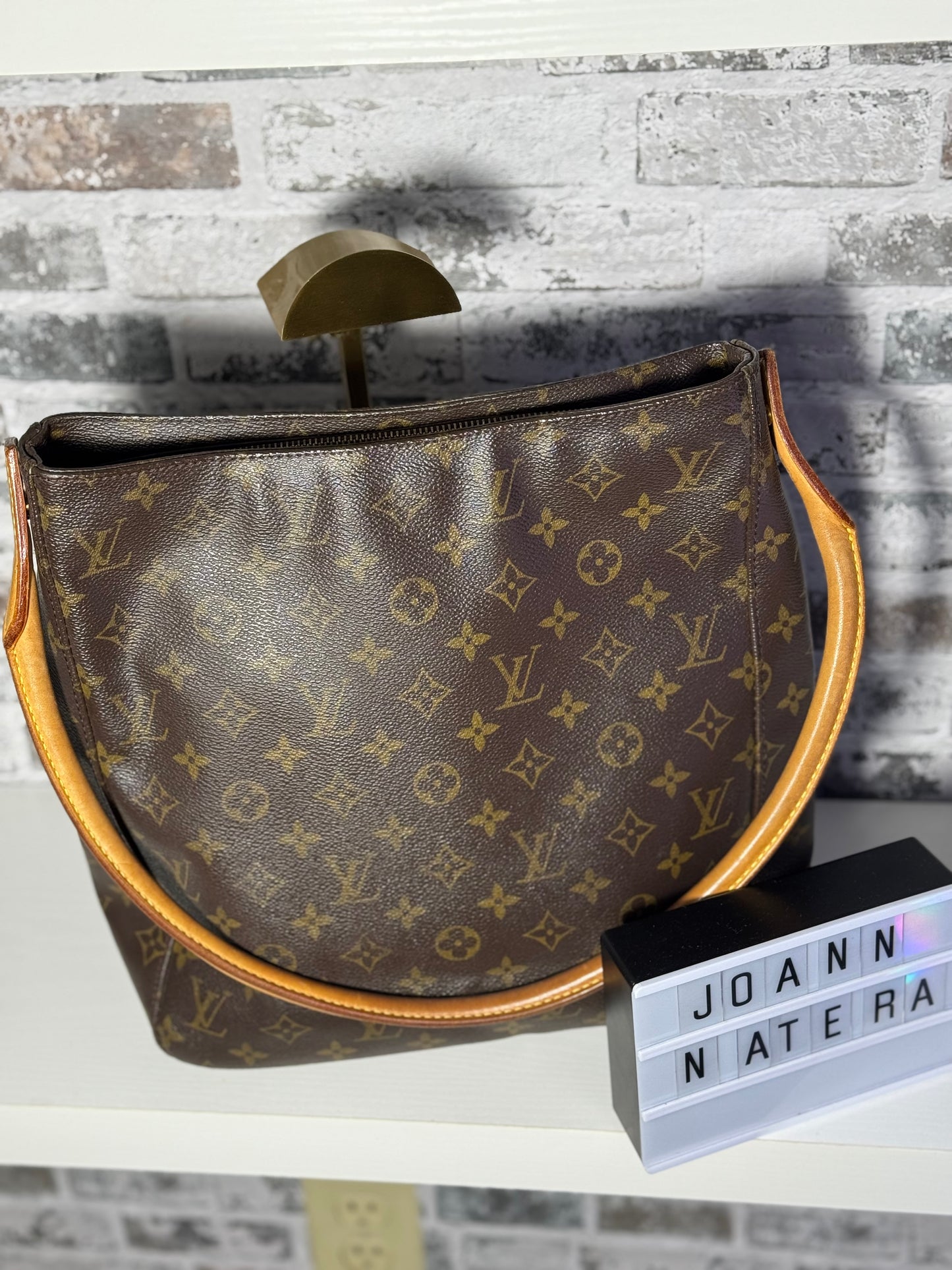 Louis Vuitton Looping GM