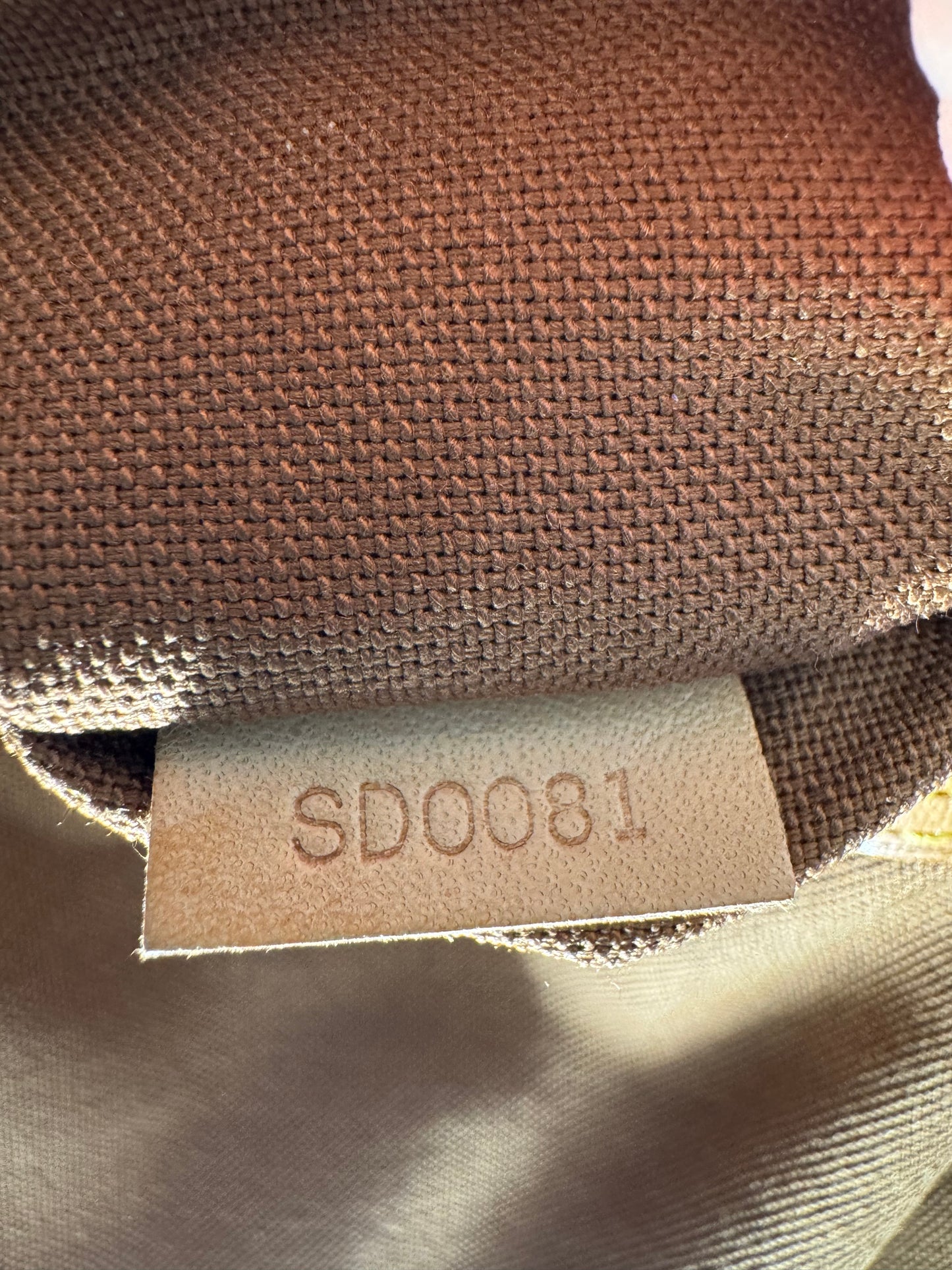 Louis Vuitton Looping PM